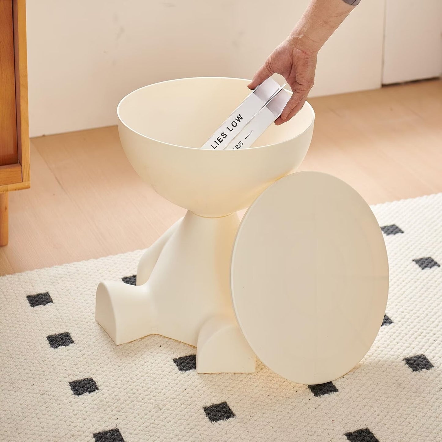SENIURIS Circle Side Table, Waterproof & Durable Small Coffee Table, Versatile Accent Table for Living Room, Bedroom. (White)