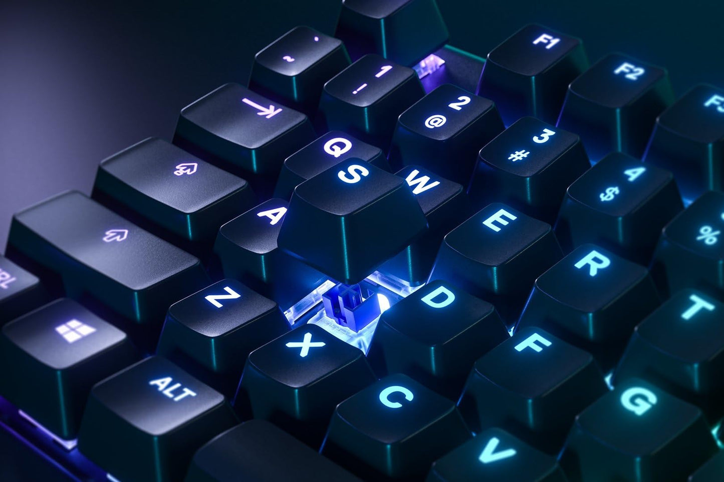 SteelSeries Apex 5 Hybrid Mechanical USB Gaming Keyboard Per-Key RGB Illumination Aircraft Grade Aluminum Alloy Frame OLED Smart Display (Hybrid Blue Switch)